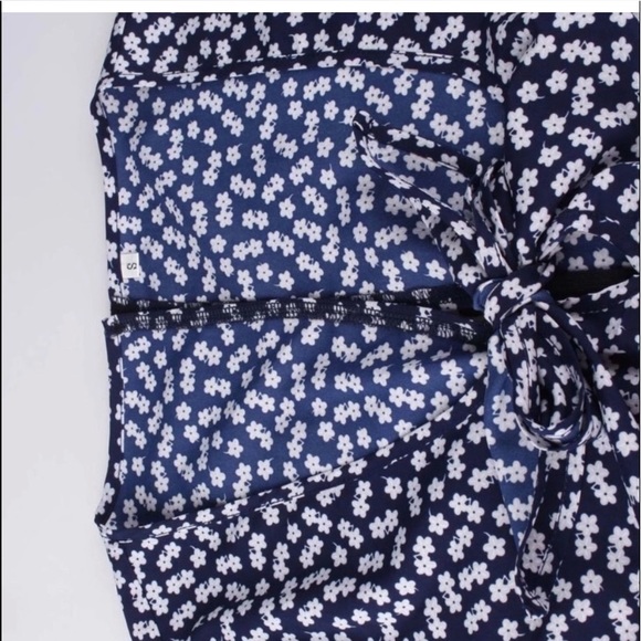 So cute blue dress with white flowers NWT - Picture 11 of 14